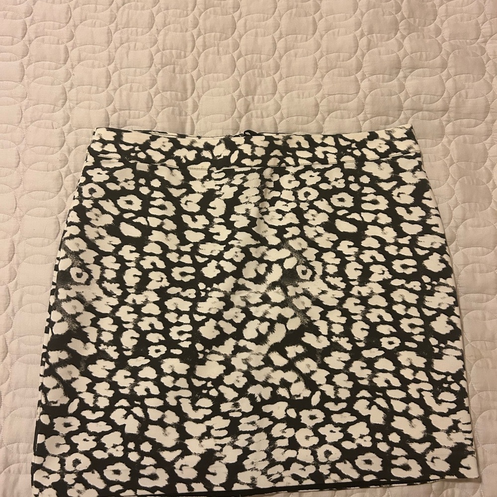 H&M Black and White Animal Print Mini Skirt